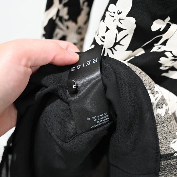 Reiss Size 2 Black Ecru Floral Gabriella Mini Dress | Size 2 - Picture 10 of 11
